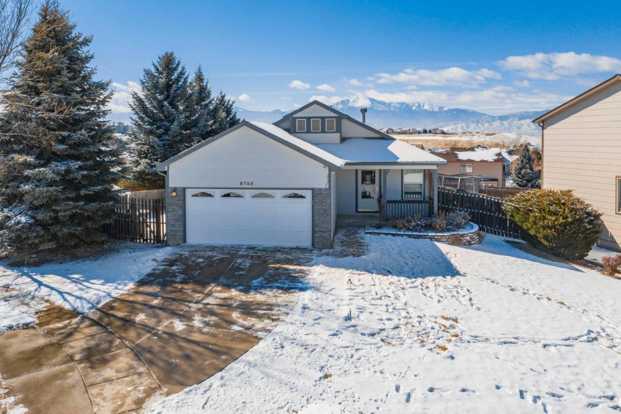 Villa Cozy 4Br House With Peak Views In Colorado Springs Exterior foto