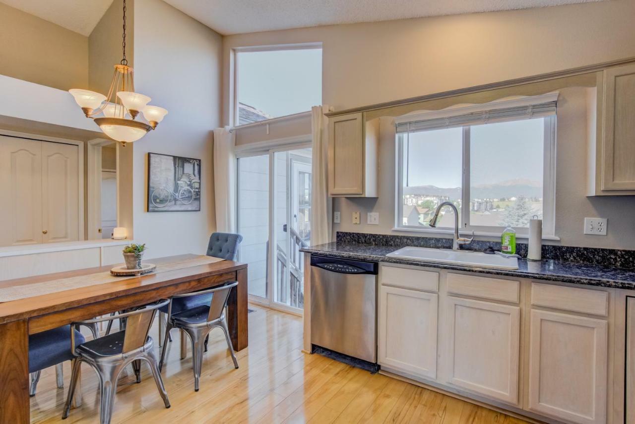 Villa Cozy 4Br House With Peak Views In Colorado Springs Exterior foto