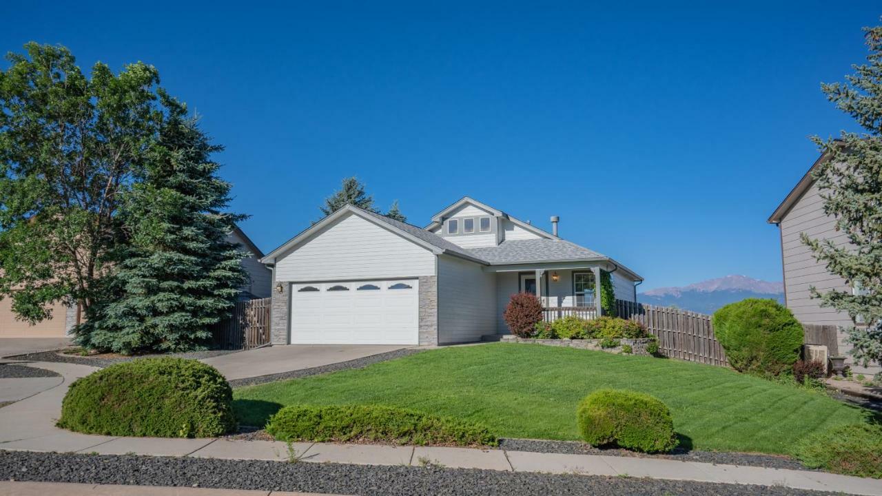 Villa Cozy 4Br House With Peak Views In Colorado Springs Exterior foto